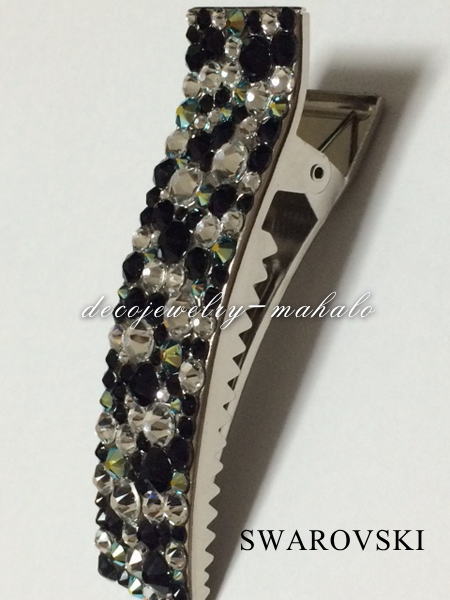 Swarovski ヘアクリップ 黒 クリスタル装飾　新品、未使用 ブラック系 スワロフスキーのメタルクリップ 当店はいつでも送料